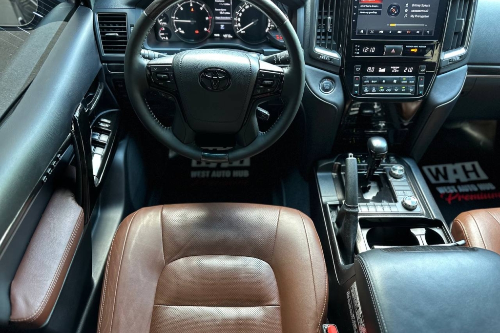 Toyota Land Cruiser 200 GUARD B6 2018 фото 23