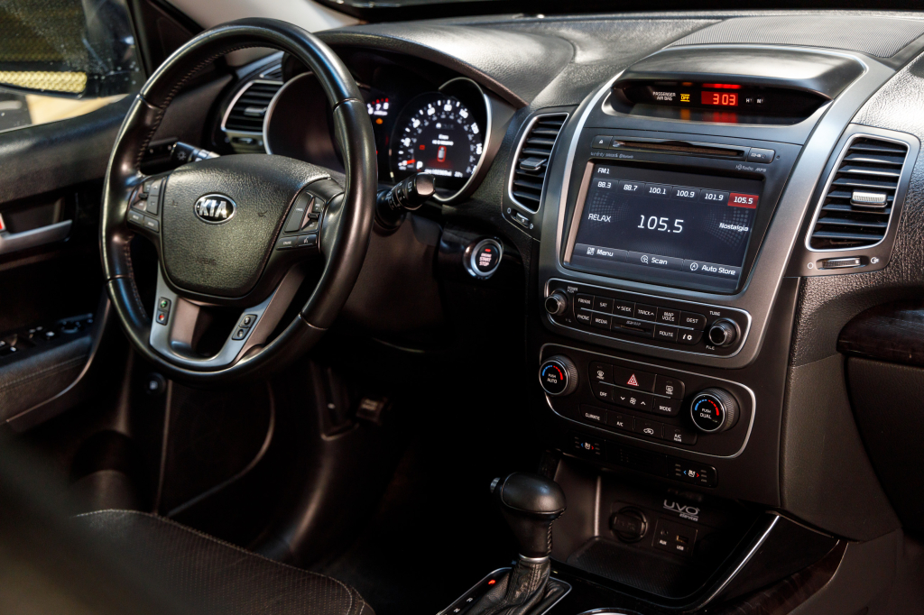 Kia Sorento LX фото 10