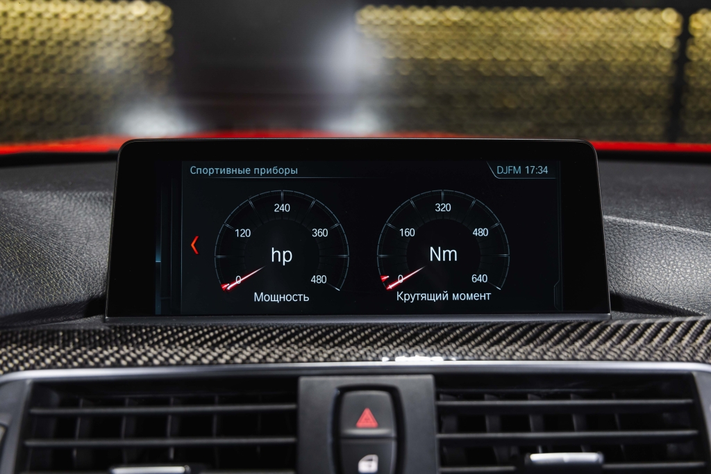 BMW M4 2015 фото 43