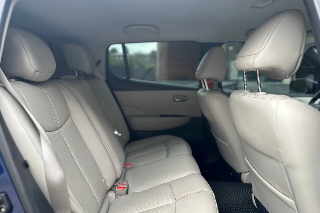 Nissan Leaf 40 kWh 2019 photo 14