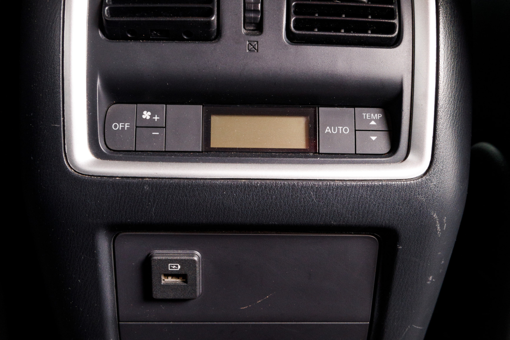 Infiniti QX60 2017 фото 37