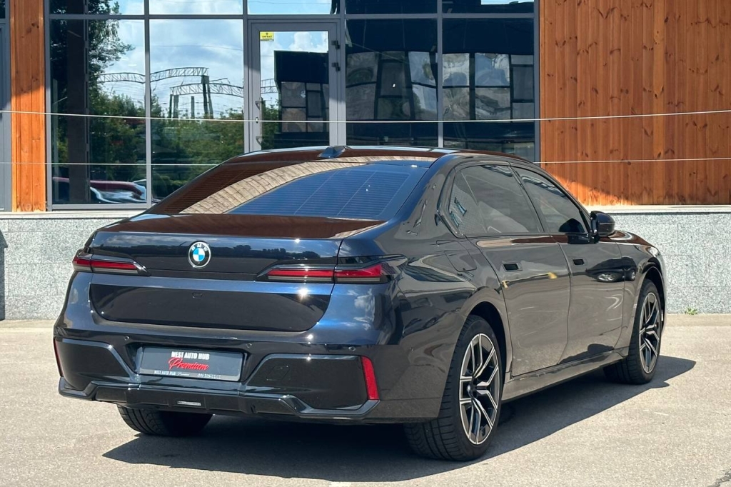 BMW 7 Series 740d MHEV Steptronic xDrive 2022 фото 6