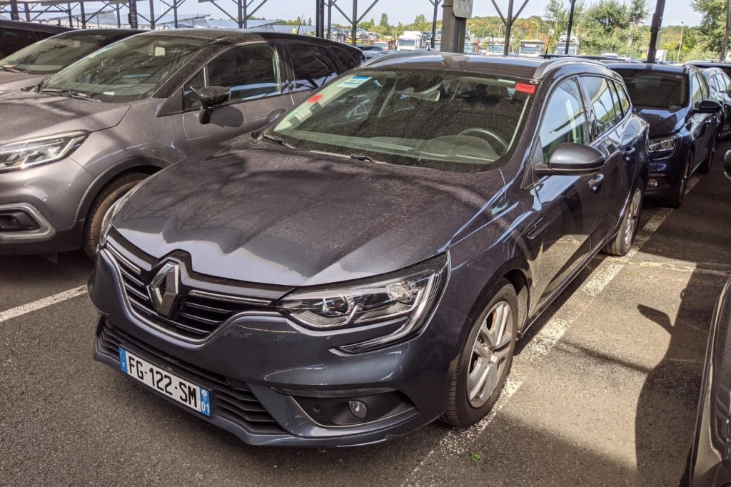 Renault Megane Grandtour 2019 photo 1