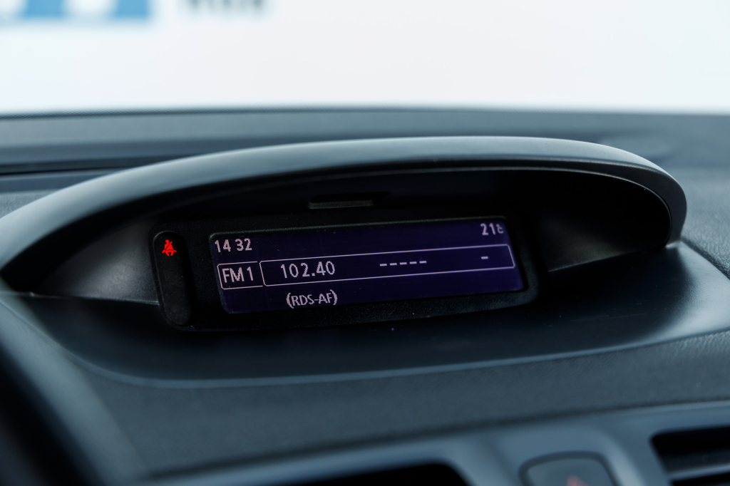 Renault Megane 2015 фото 21