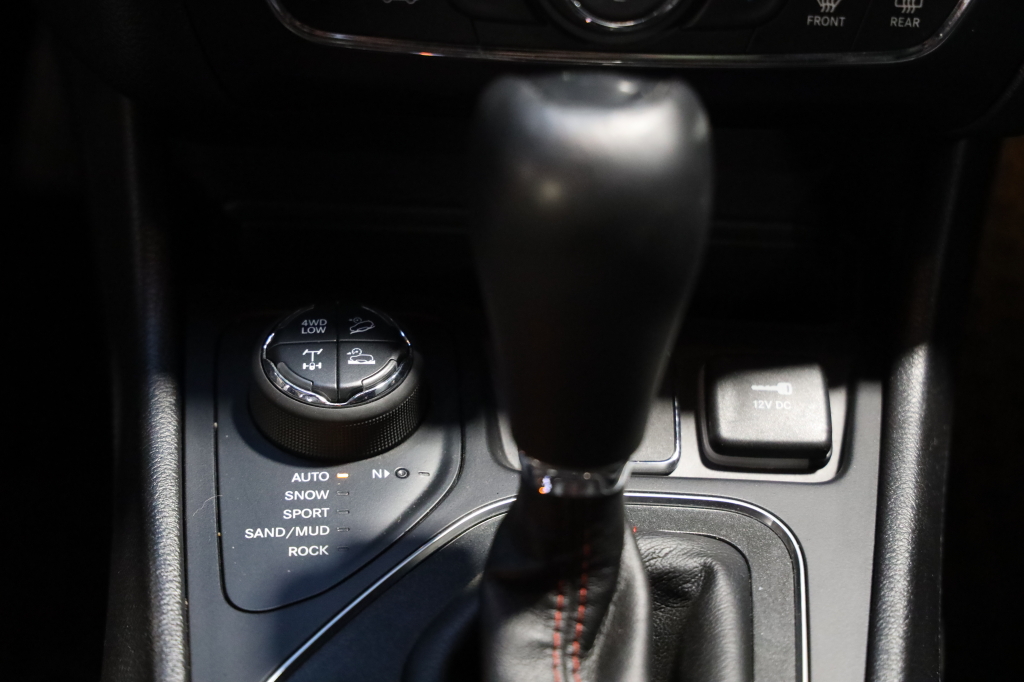 Jeep Cherokee 2019 фото 45