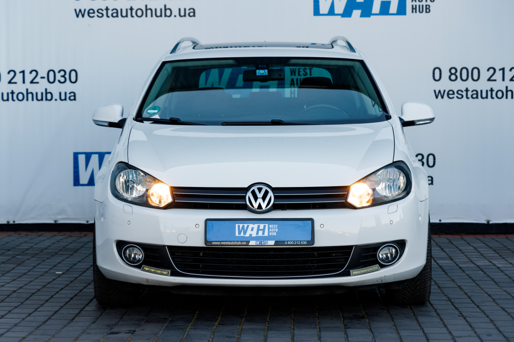 Volkswagen Golf VI 2010 фото 1