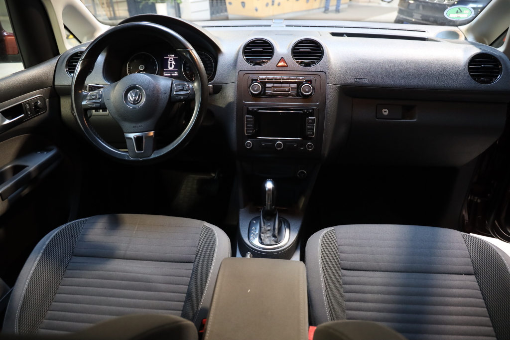 Volkswagen Caddy 2014 photo 24