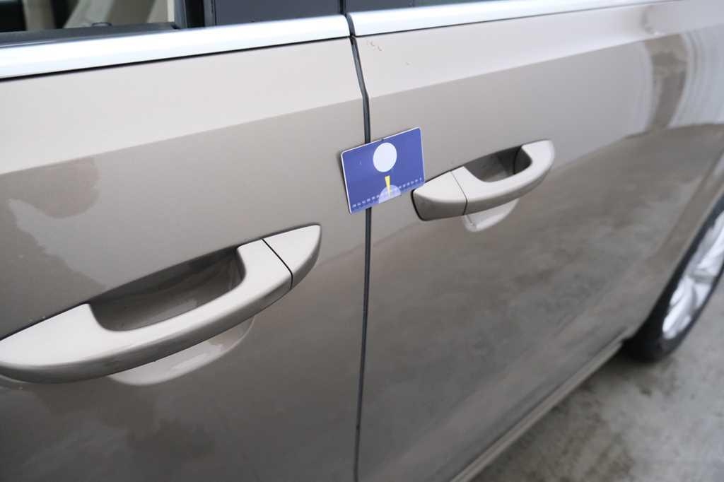 Volkswagen Sharan 2016 photo 17