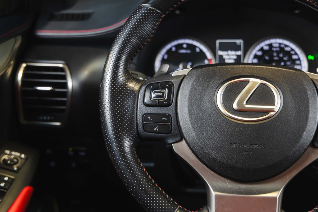 Lexus NX 300 F Sport 2018 photo 22