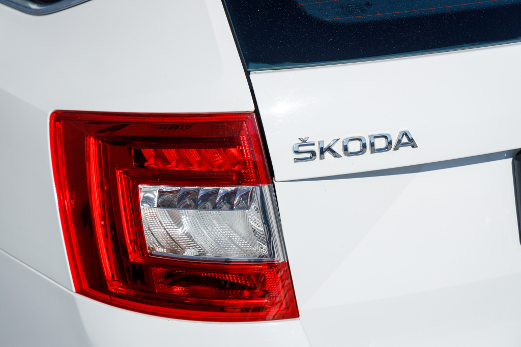 Skoda Octavia Laurin&Klement 2014 photo 6