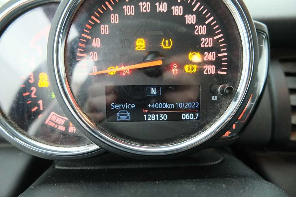 MINI One 2018 photo 1