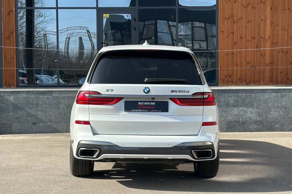 BMW X7 M50d 2020 фото 5