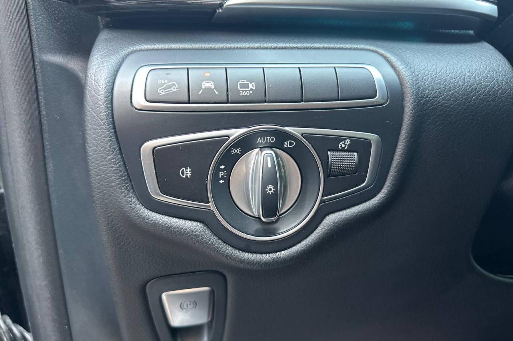 Mercedes-Benz V-Class  220d Long AT 2020 фото 20