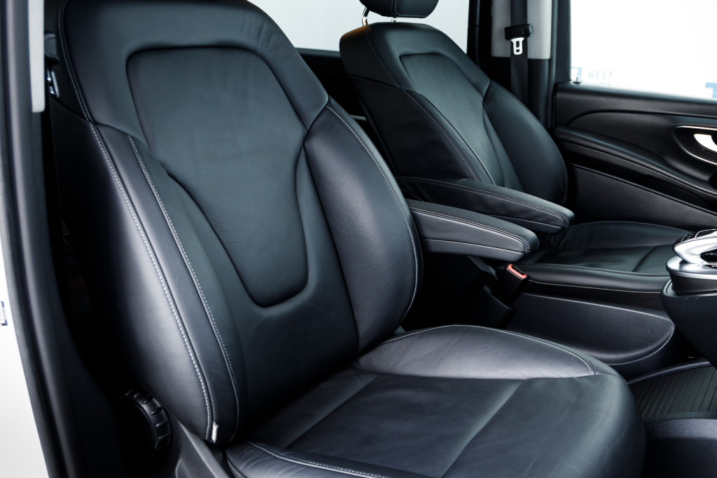 Mercedes-Benz V 250 4Matic  2015 photo 23