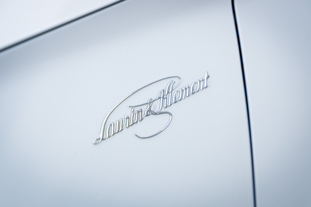 Skoda Superb Laurin & Klement 4x4 2015 фото 10