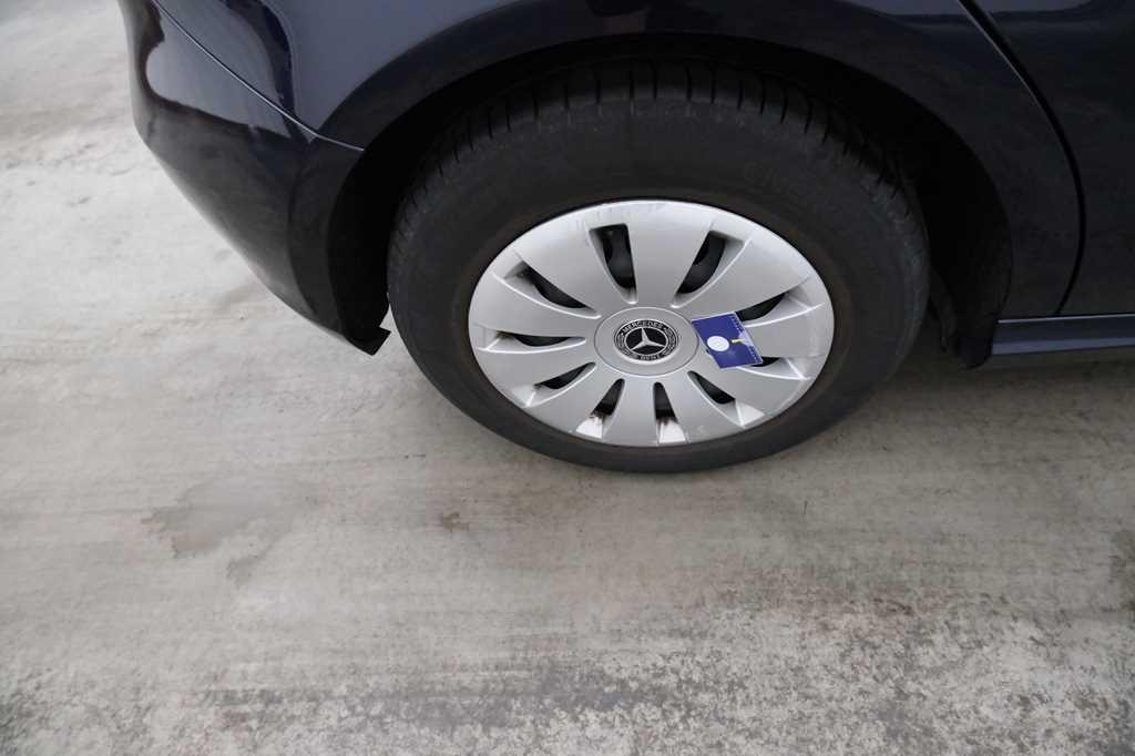 Mercedes-Benz A-Klasse 2017 photo 12