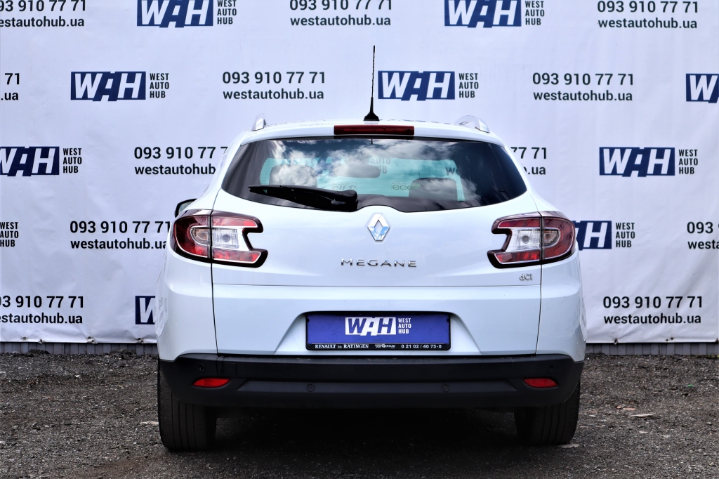 Renault Megane 2011 photo 3