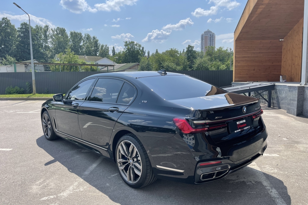 BMW 760 Long XDrive 2021 photo 3