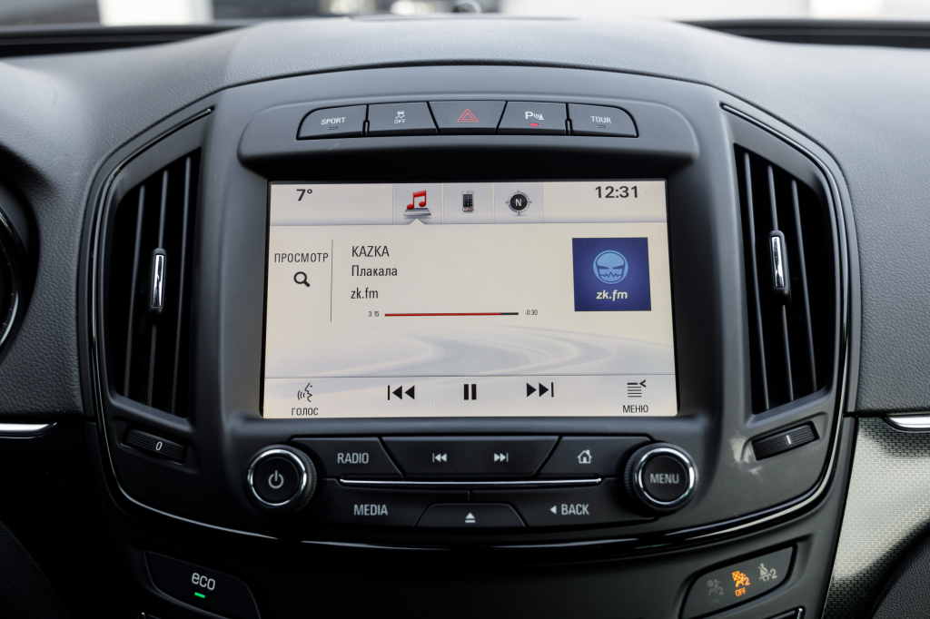 Opel Insignia photo 24