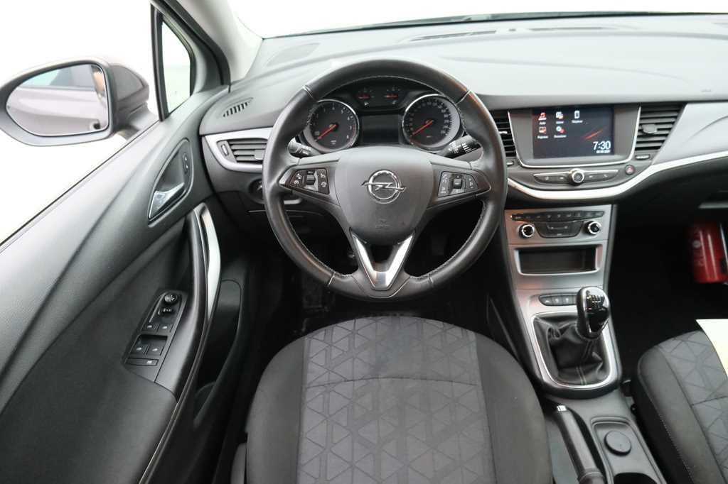 Opel Astra 2019 photo 4