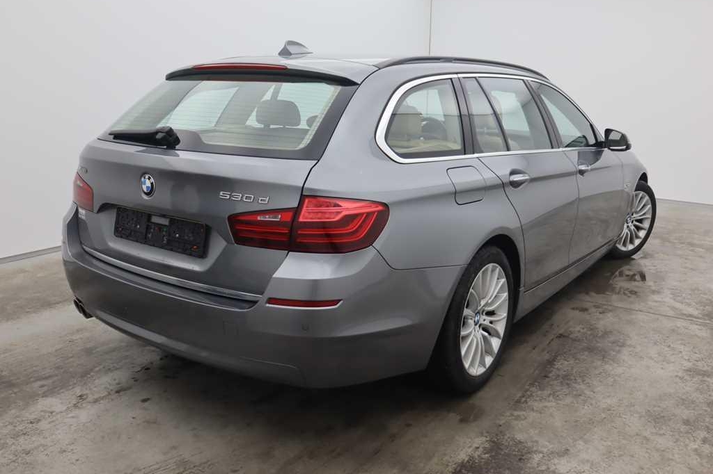 BMW 5er Touring 2016 photo 1