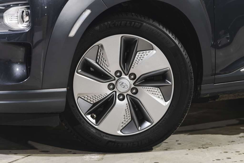 Hyundai Kona 2020 фото 2