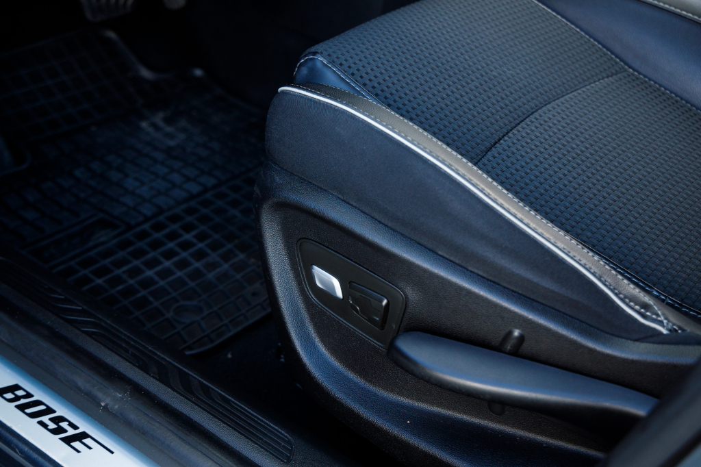 Renault Megane IV BOSE 2016 фото 15