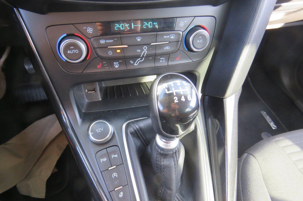 Ford Focus Turnier 2016 фото 5