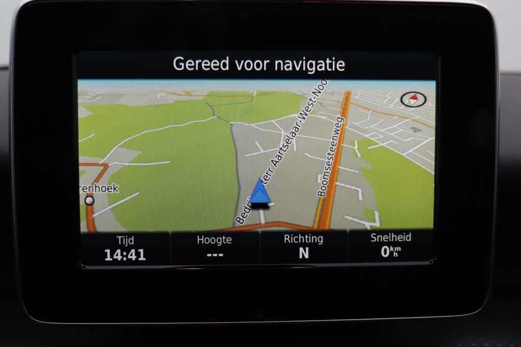 Mercedes-Benz A-Klasse 2017 photo 4