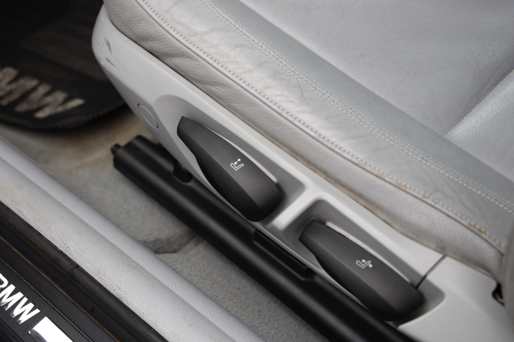 BMW 1 Series 116i 2008 фото 30