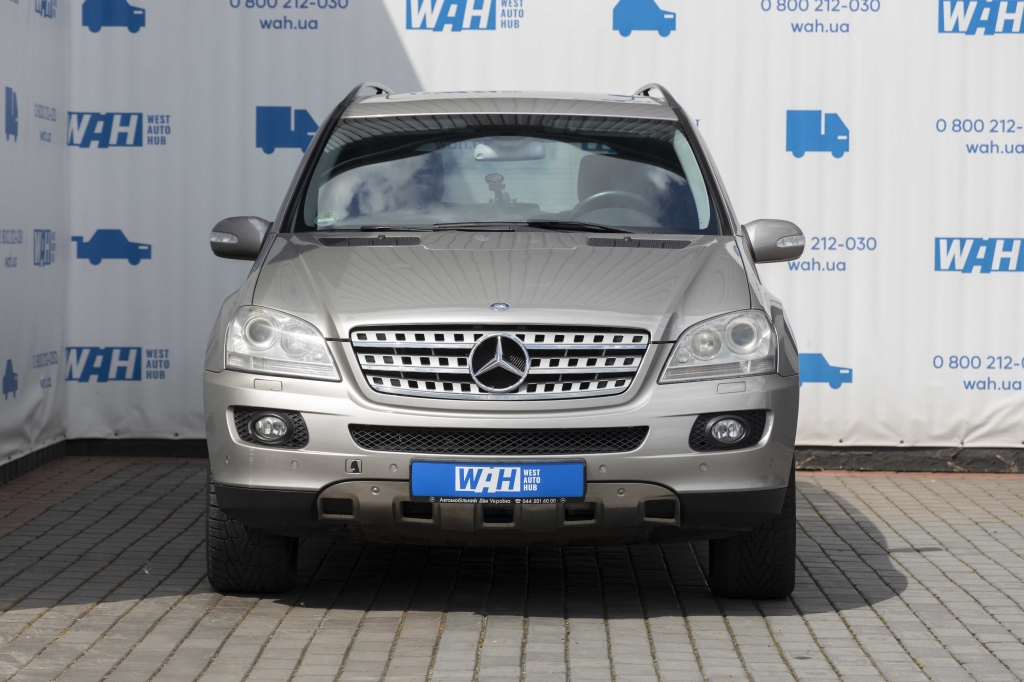 Mercedes-Benz M-Class ML500 W164 2006 photo 1