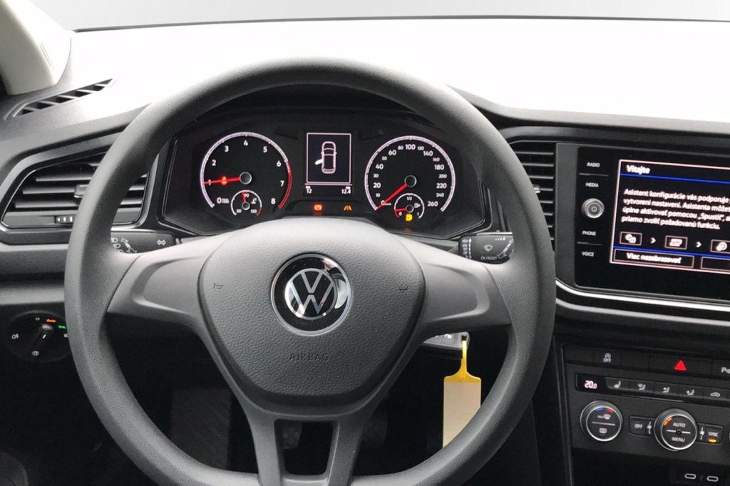 Volkswagen T-Roc 2021 фото 2