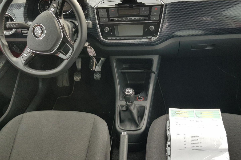 Volkswagen Up! 2020 photo 3