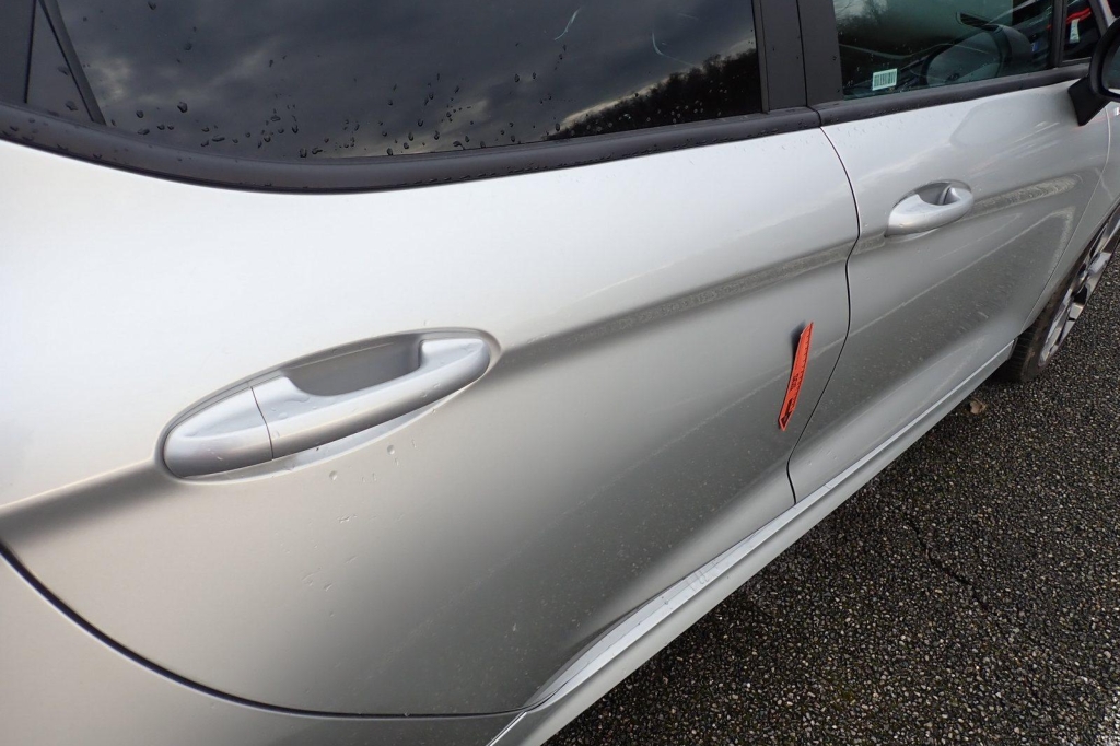 Ford Fiesta 2020 фото 43