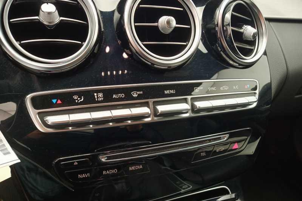 Mercedes-AMG C-Klasse 2017 фото 22