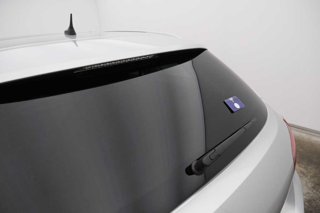 Peugeot 308 2016 photo 8