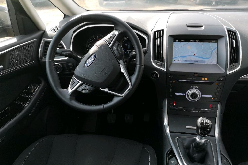 Ford S-Max 2019 фото 6