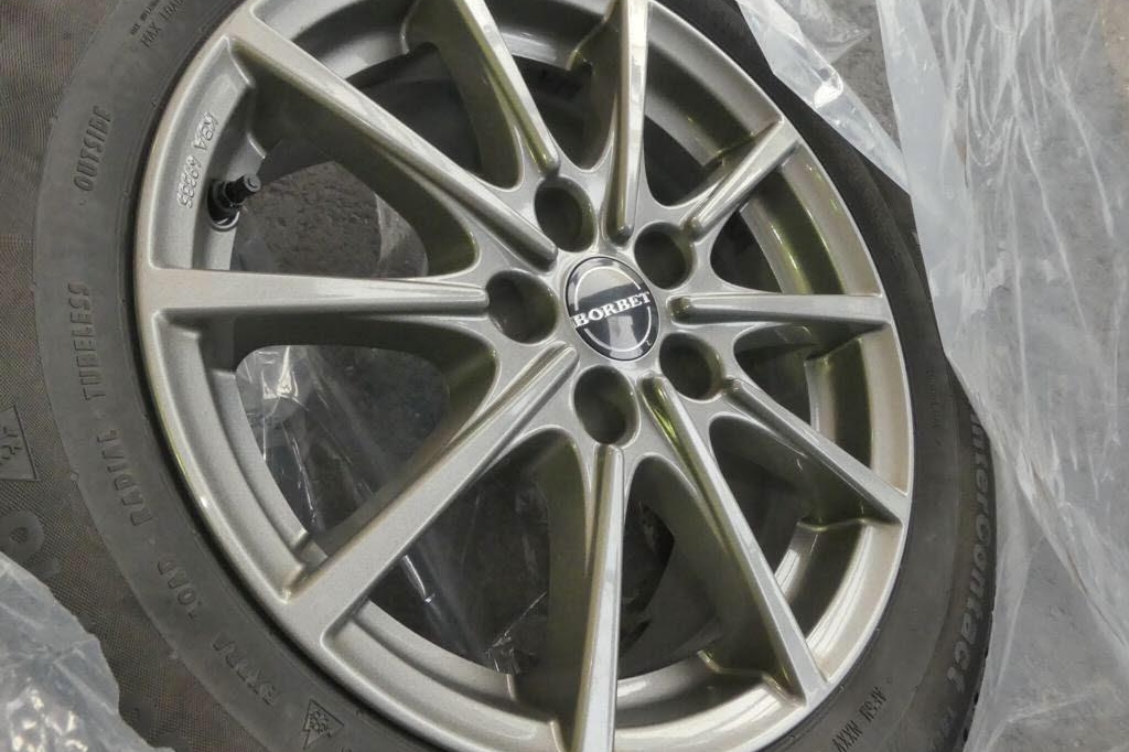 Skoda Superb Combi 2017 фото 21