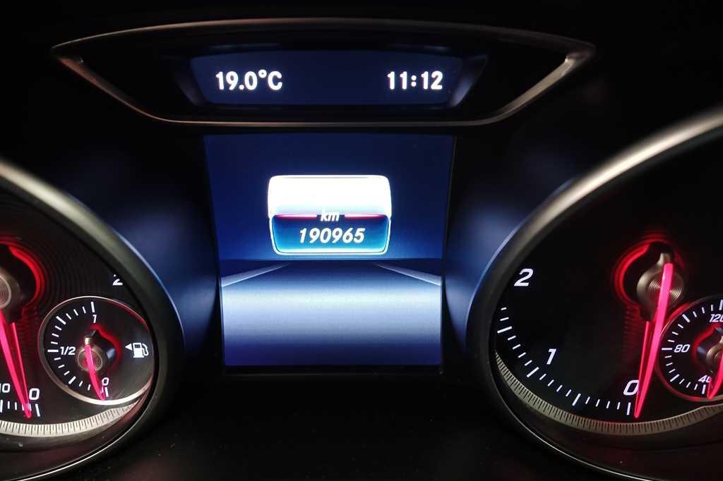 Mercedes-Benz CLA-Klasse 2016 photo 6