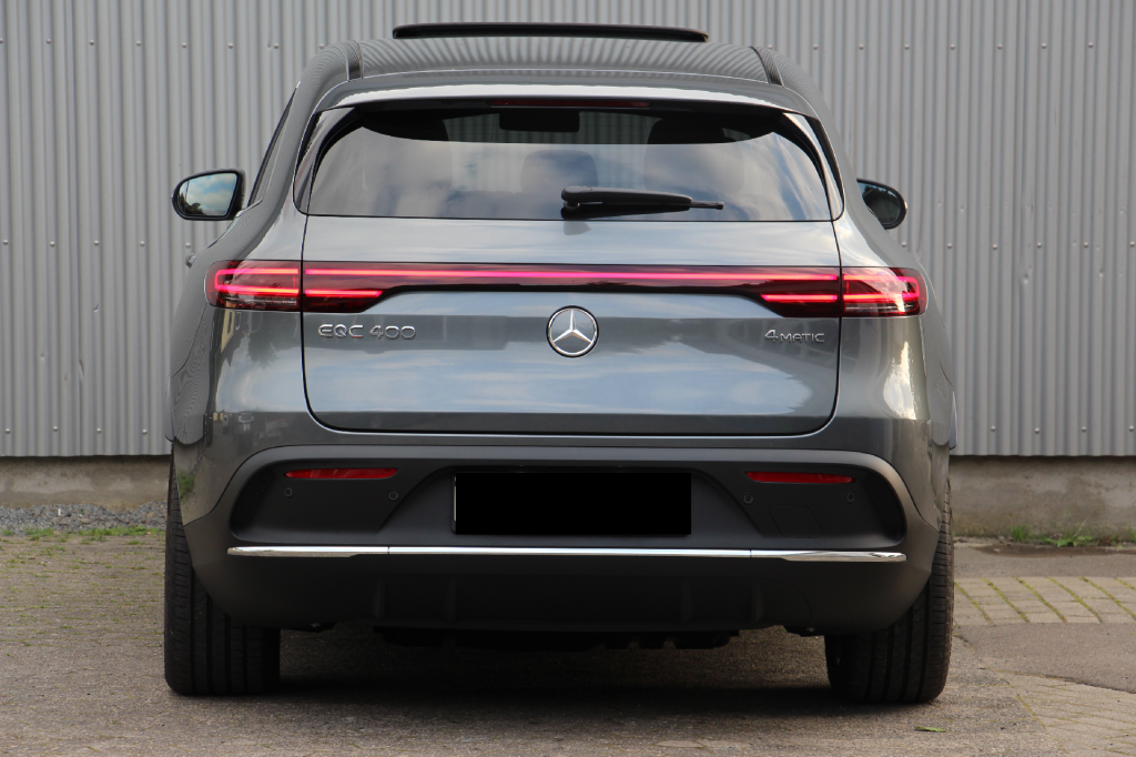 Mercedes-AMG EQC 400 2021 фото 4