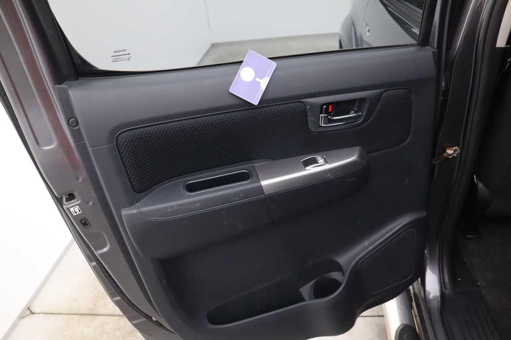 Toyota Hilux 2015 photo 20