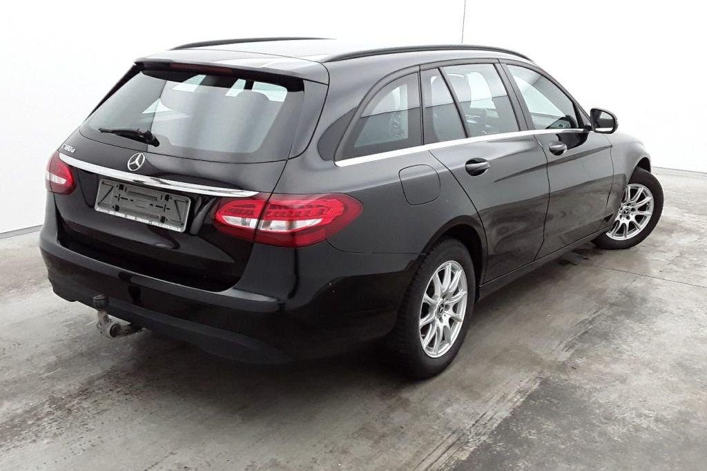 Mercedes-Benz C-Klasse 2017 photo 3