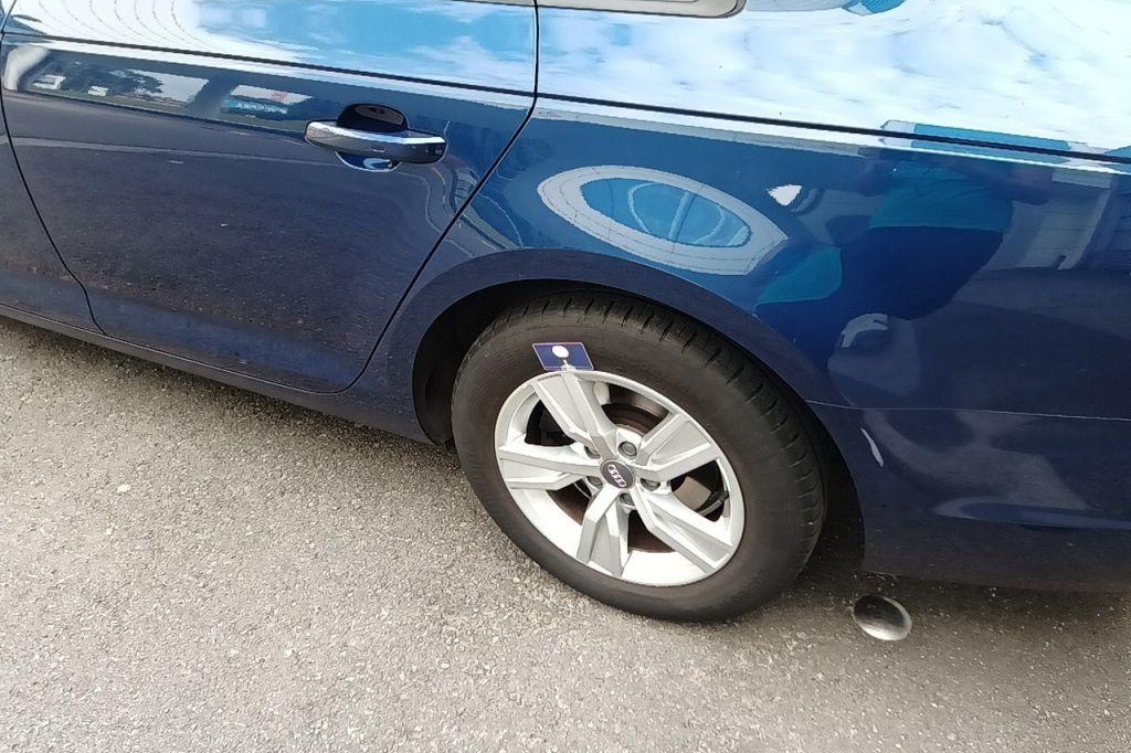 Audi A4 2017 фото 32