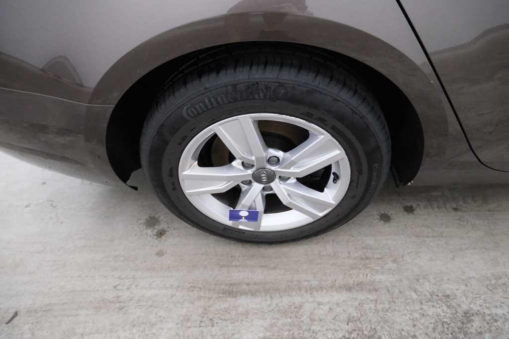 Audi A4 Avant 2016 photo 34