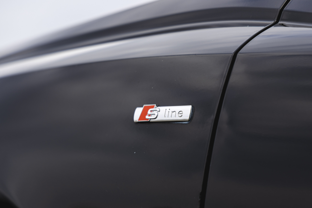 Audi Q3 S-Line 2020 photo 13