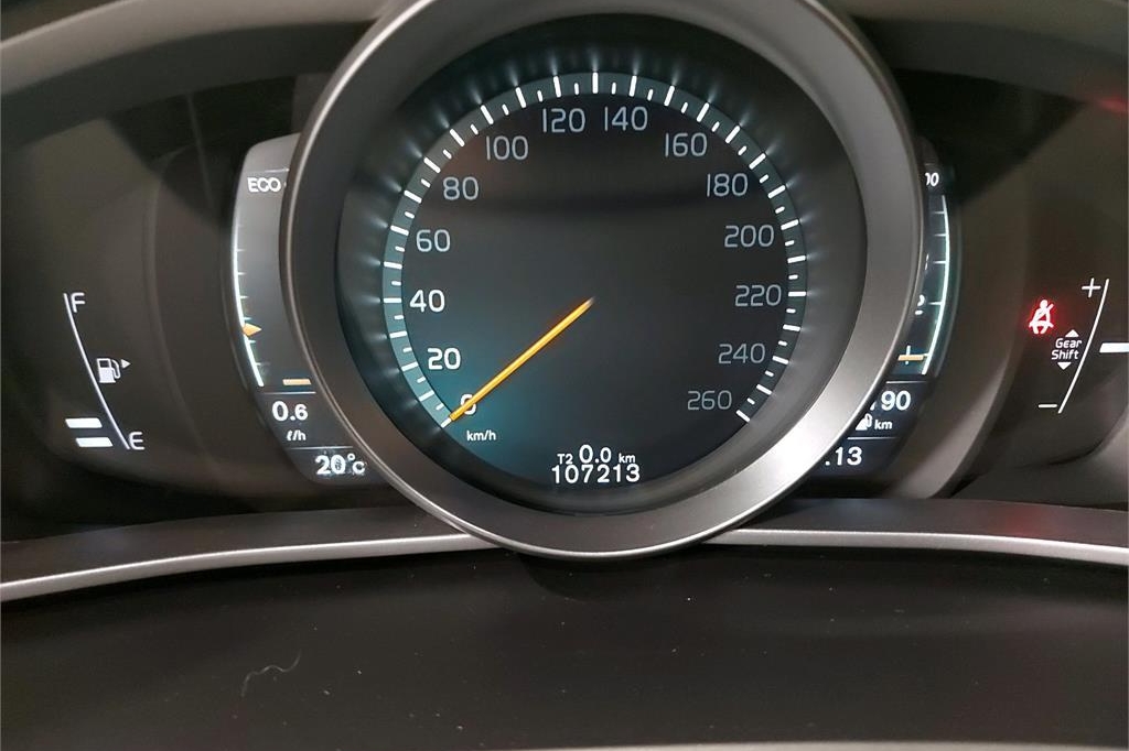 Volvo V40 2017 photo 4