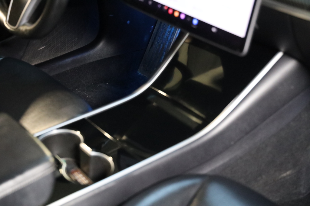 Tesla Model 3 2019 фото 29