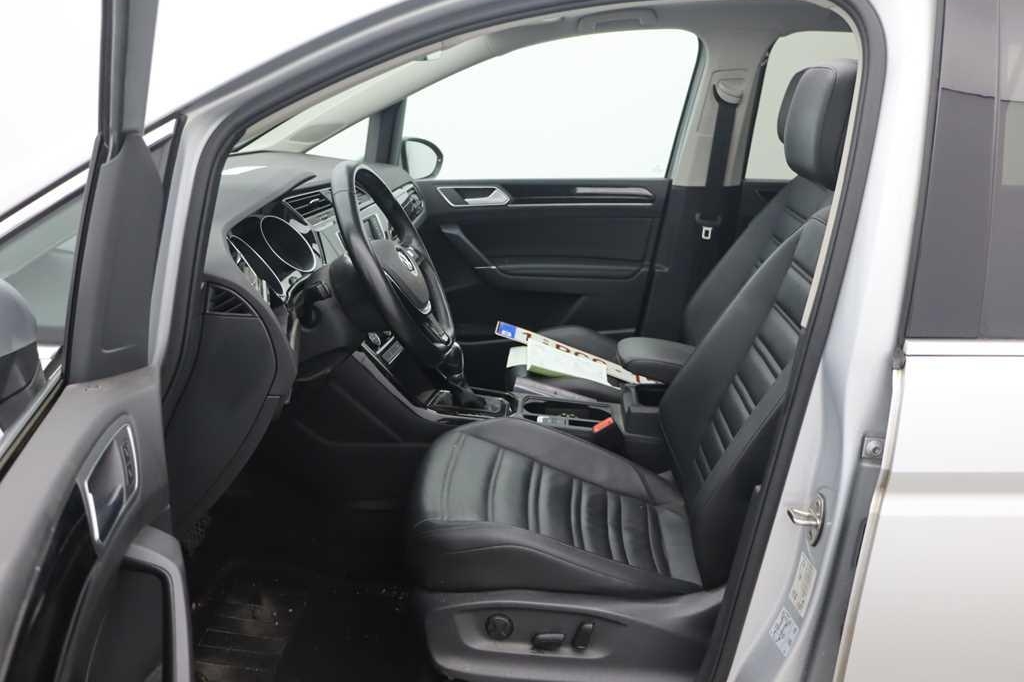 Volkswagen Touran 2016 фото 4