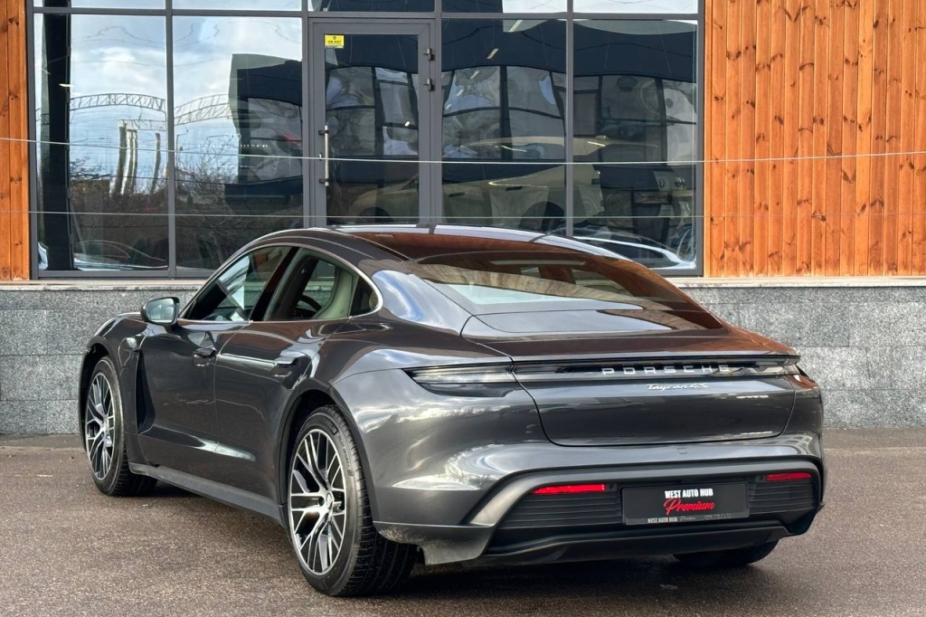 Porsche Taycan 4S 2020 фото 3