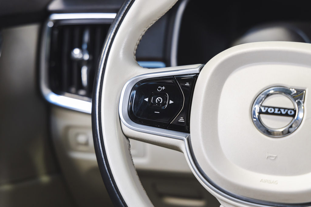 Volvo S90 2018 фото 20